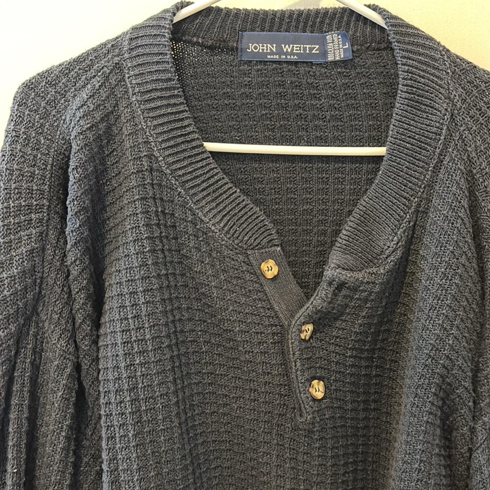 Sweater - Picture 2 of 3